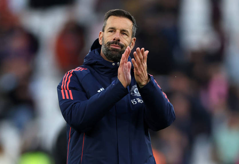 Ван Нистелрой: Огромная честь тренировать Манчестер Юнайтед, даже на временной основе Ван Нистелрой: Огромная честь тренировать Манчестер Юнайтед, даже на временной основе