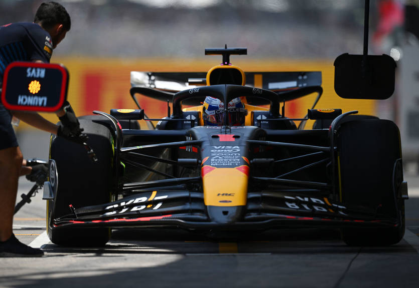 Ферстаппен втратить п'ять місць на старті Гран-прі Бразилії через заміну мотора