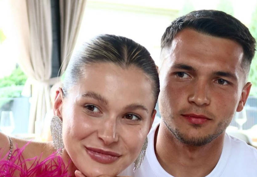 Дружина гравця Динамо послала на*** користувача, який критикував її чоловіка