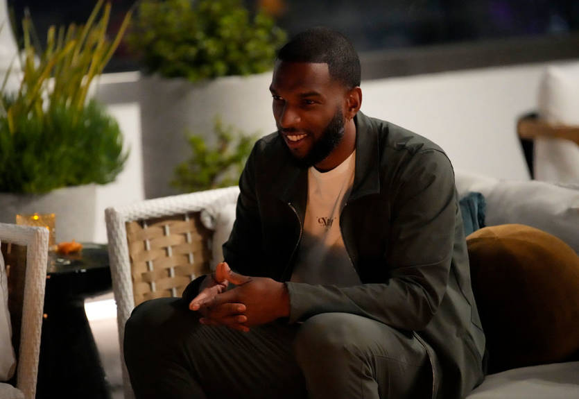 Экс-форвард Аякса и Ливерпуля объявил о завершении карьеры