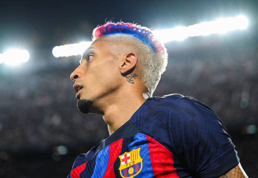 Партнер по команде высмеял офсайд Левандовски в матче с Сосьедадом