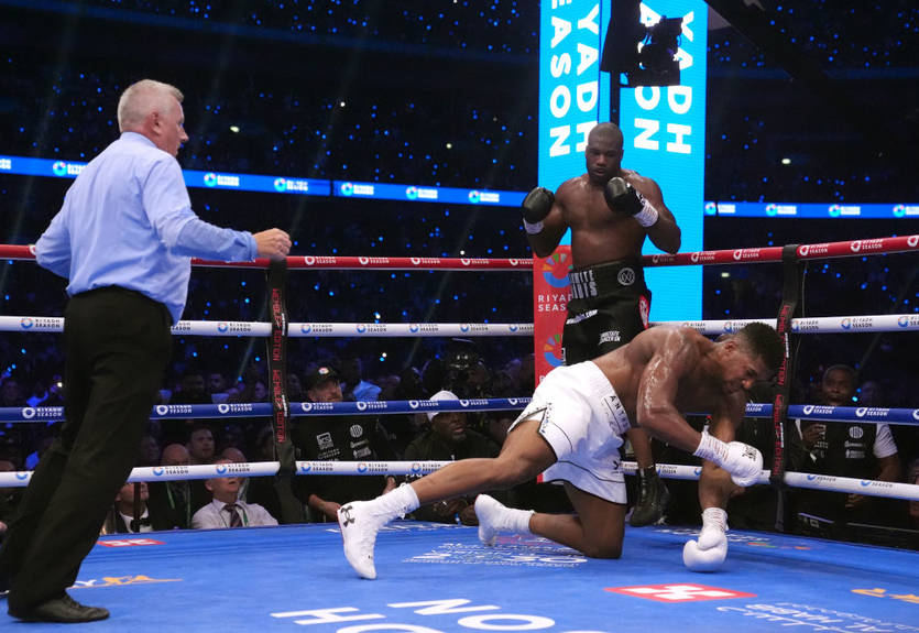 "Я думав, що він його нокаутує": Роберт Гарсія оцінив поразку Джошуа від Дюбуа "Я думав, що він його нокаутує": Роберт Гарсія оцінив поразку Джошуа від Дюбуа