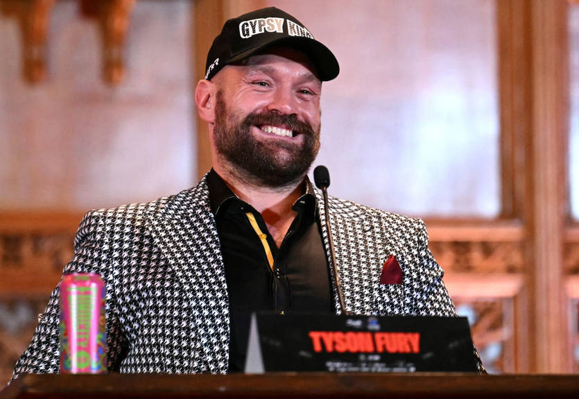 Ф'юрі розпочав тренувальний табір до реваншу з Усиком