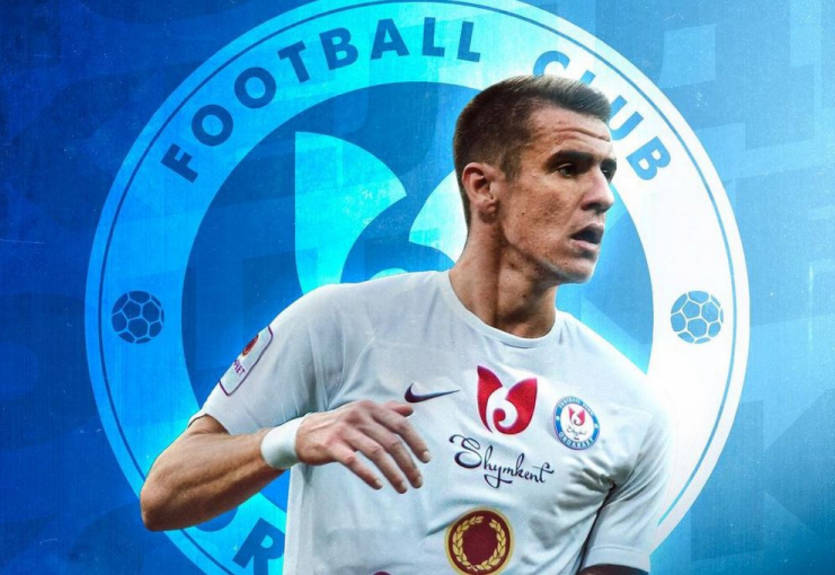 Два ексгравця збірної України стали вільними агентами