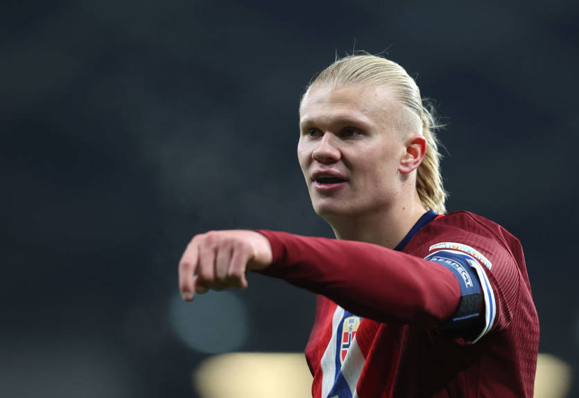 Голанд визначився з майбутнім на фоні чуток про перехід в чемпіонат Іспанії Голанд визначився з майбутнім на фоні чуток про перехід в чемпіонат Іспанії