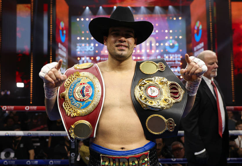 "Якщо він захоче, я готовий": Новий об'єднаний чемпіон важкої ваги заговорив про бій з Усиком