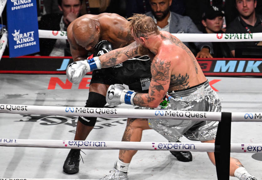 Майкл Баффер оцінив перемогу Джейка Пола над Тайсоном