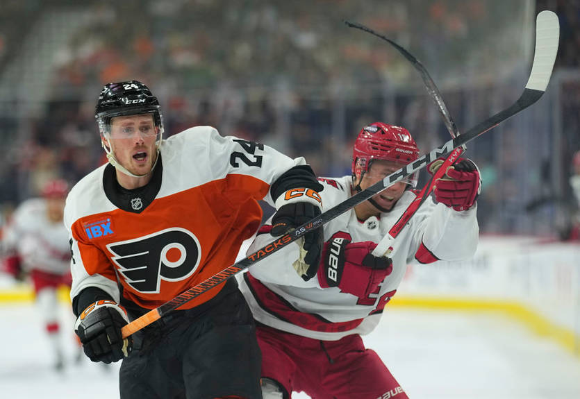 НХЛ: Каролина обыграла Филадельфию, Даллас разгромил Сан-Хосе