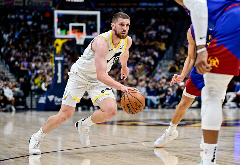 Михайлюк назвал фаворитов на победу в НБА