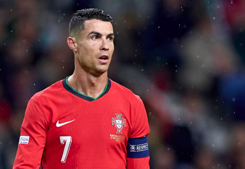 "Ты вот-вот умрешь": Роналду снял ролик с самым популярным ютубером