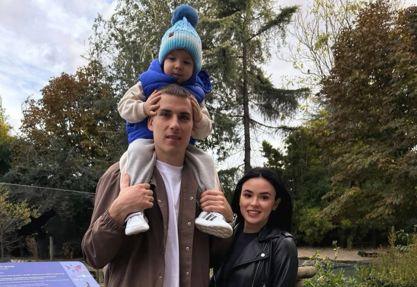 Танцы с папой на руках: Лунин показал, как развлекается с сыном