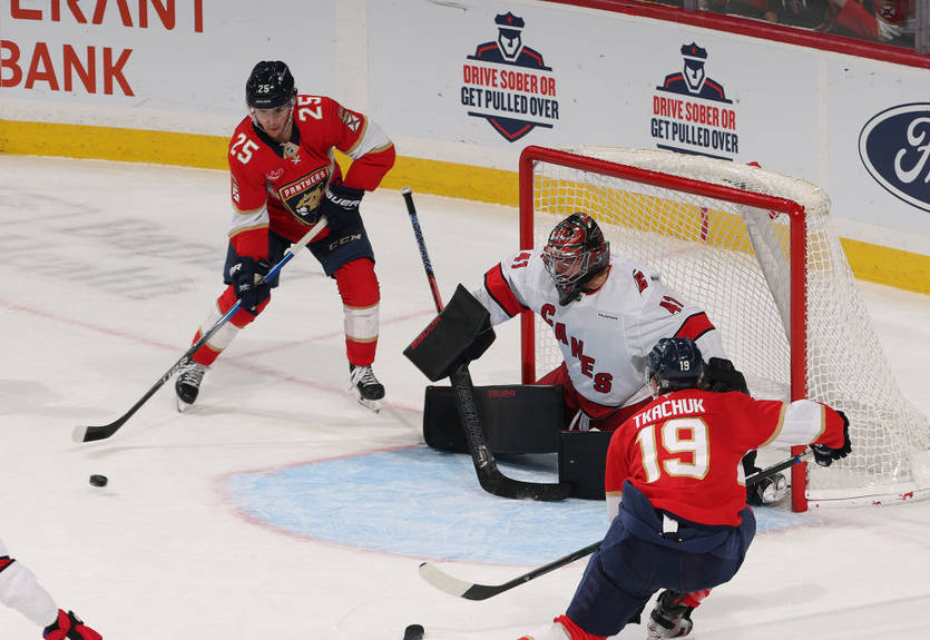 НХЛ: Флорида розгромила Кароліну, Юта розбила Вегас, перемоги Рейнджерс, Вашингтона і Торонто