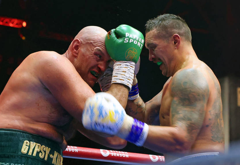 "Ему пришлось нелегко": Промоутер Фьюри оценил, кто пострадал больше в первом бою с Усиком
