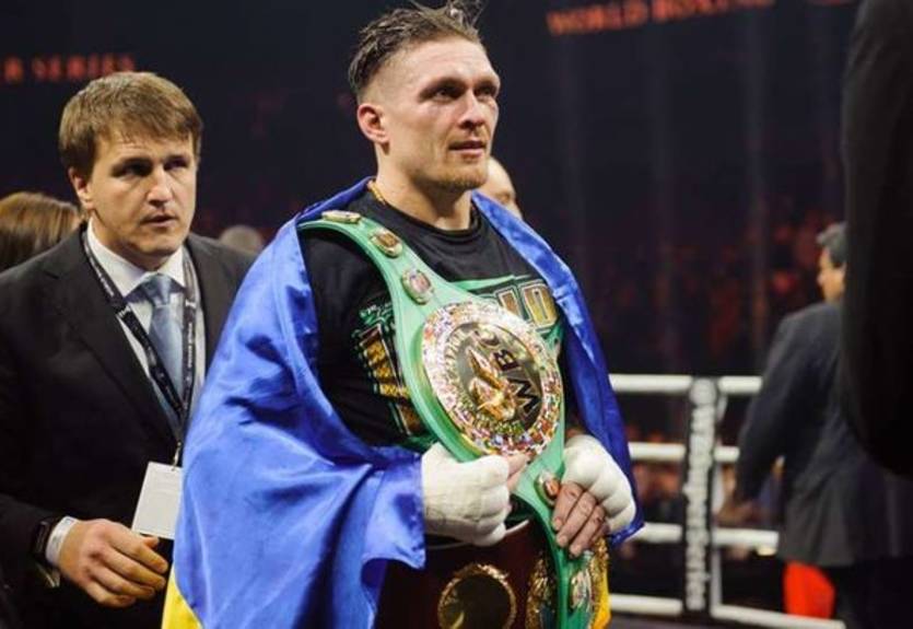 Усик получил травму - его бой с Такамом отменен