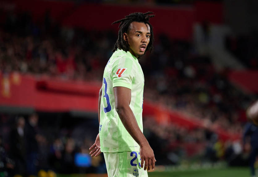 Защитник Барселоны объяснил причину неудачи в матче с Бетисом