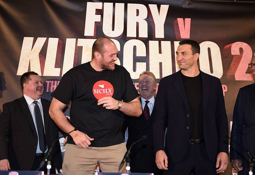"Несколько раз общались": Промоутер Фьюри заявил, что разговаривал с Кличко о его возвращении в ринг