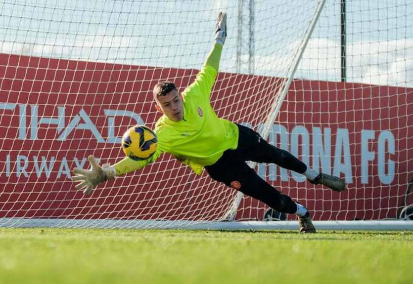 Крапивцов провел первую тренировку в Жироне