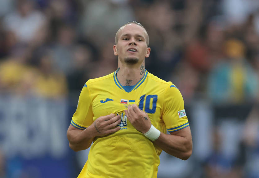 Мудрик відключив коментарі у своїх соціальних мережах після новин про провальний допінг-тест