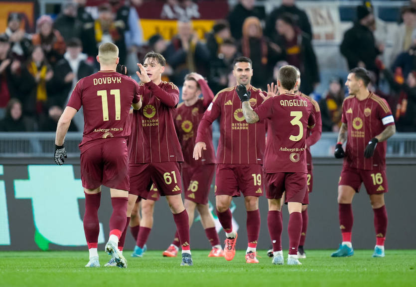 Рома разгромила Сампдорию с помощью дубля Довбика