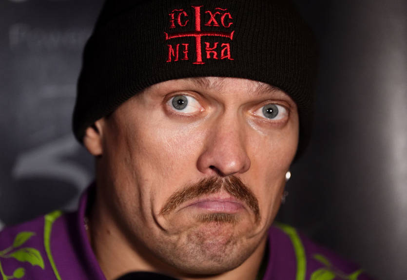 Усик отправил Фьюри поздравление с Рождеством - реакция Тайсона была дикой Усик отправил Фьюри поздравление с Рождеством - реакция Тайсона была дикой