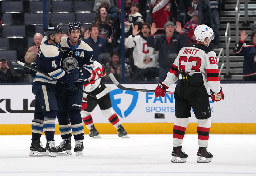 НХЛ. Нью-Джерси сенсационно проиграл Коламбусу, три матча завершились овертаймами