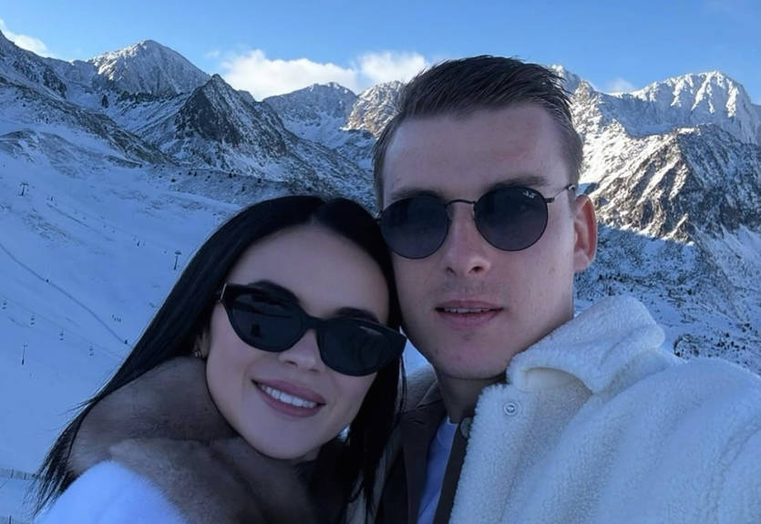 Лунин вместе с семьей отправились на отдых в горы