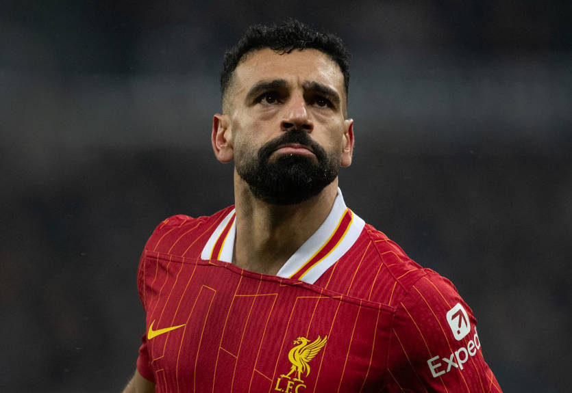 Мусульмане снова раскритиковали звезду Ливерпуля за рождественские фото