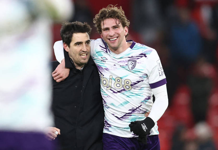 "Благодаря ему я чувствую уверенность": Забарный расхвалил тренера Борнмута