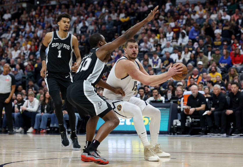 НБА: Юта без Михайлюка обыграла Майами, Денвер вырвал победу у Сан-Антонио