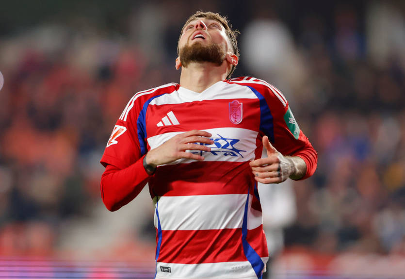 Испанский клуб и гранд европейского чемпионата хотят подписать вингера, который принадлежит Динамо