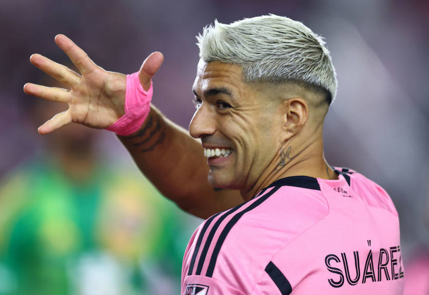 Суарес врятував життя людині, яка погрожувала самогубством Суарес врятував життя людині, яка погрожувала самогубством