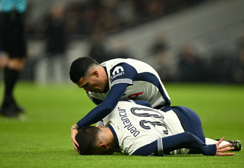 "Серйозна травма голови": тренер Тоттенгема розповів про стан Бентанкура