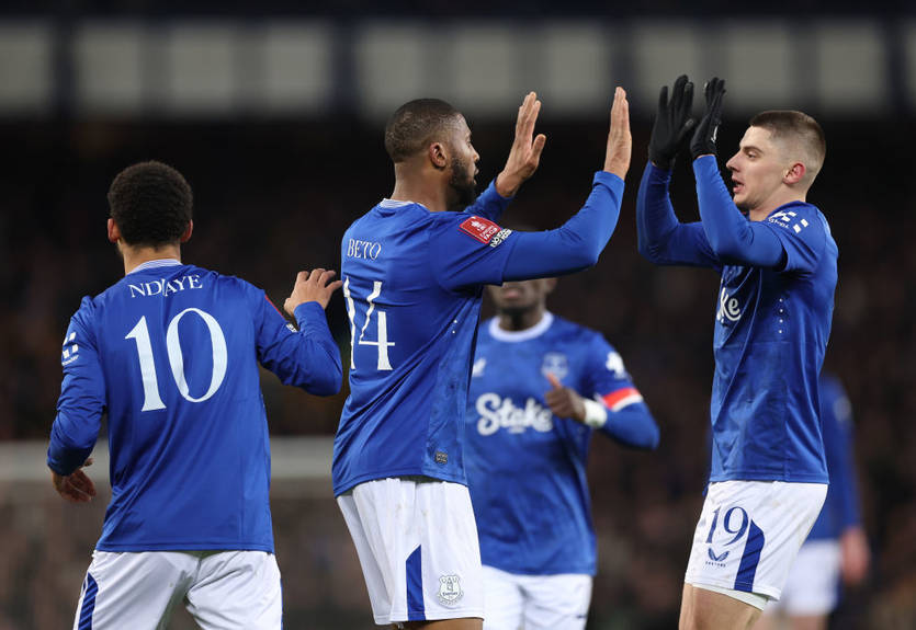 Евертон з Миколенком впорався з представником третього дивізіону в Кубку Англії