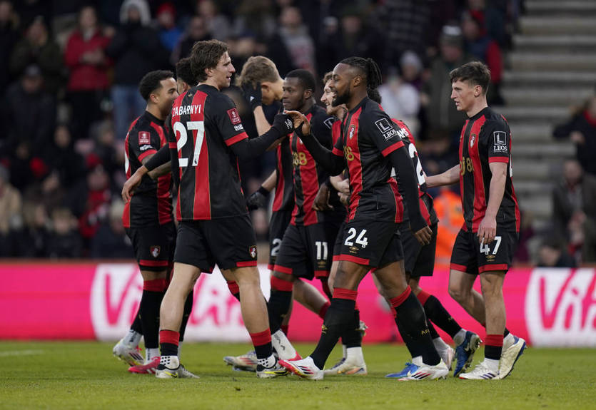 Борнмут с Забарным разгромил Вест Бромвич в кубке Англии Борнмут с Забарным разгромил Вест Бромвич в кубке Англии