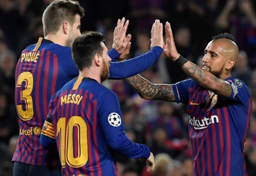 Marca: Игроки Барселоны недовольны положением Месси, Пике и Суареса в клубе
