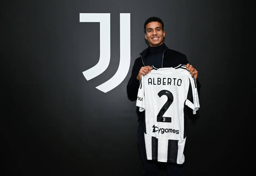 Ювентус закрыл второй зимний трансфер