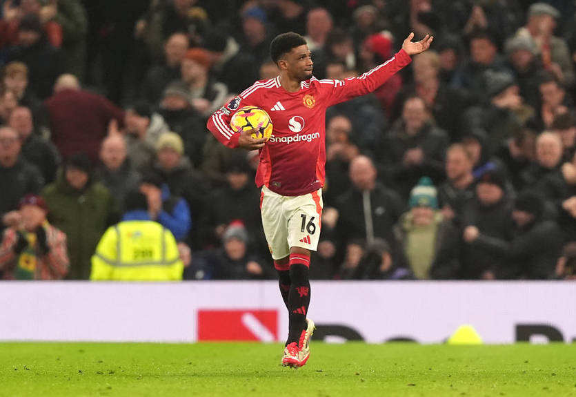 Манчестер Юнайтед зробив камбек, обігравши найгіршу команду АПЛ Манчестер Юнайтед зробив камбек, обігравши найгіршу команду АПЛ