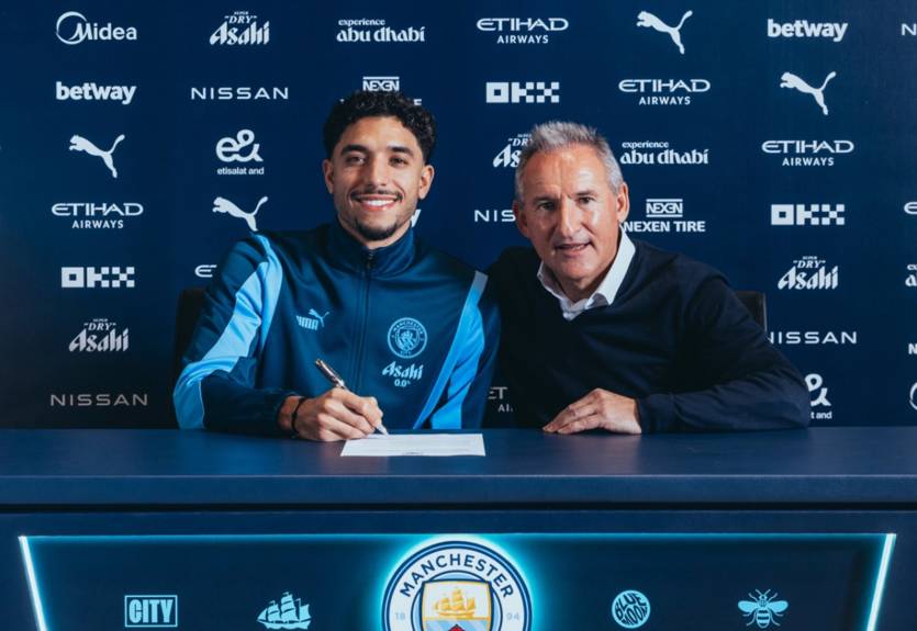 Официально: Манчестер Сити подписал звездного египтянина