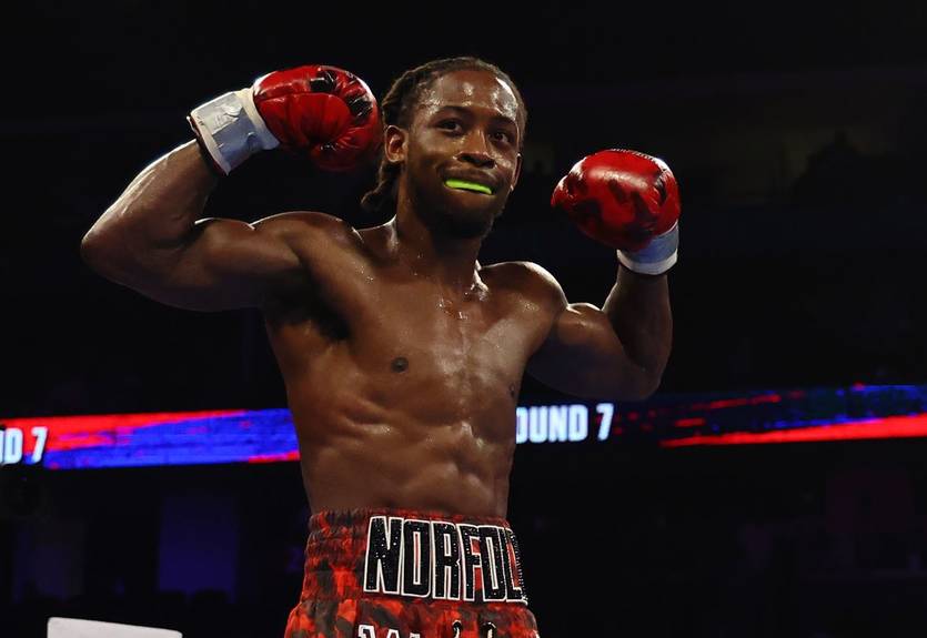 "Він виконає свою роботу": Тренер Девіса назвав ключ до успіху в бою з Берінчиком