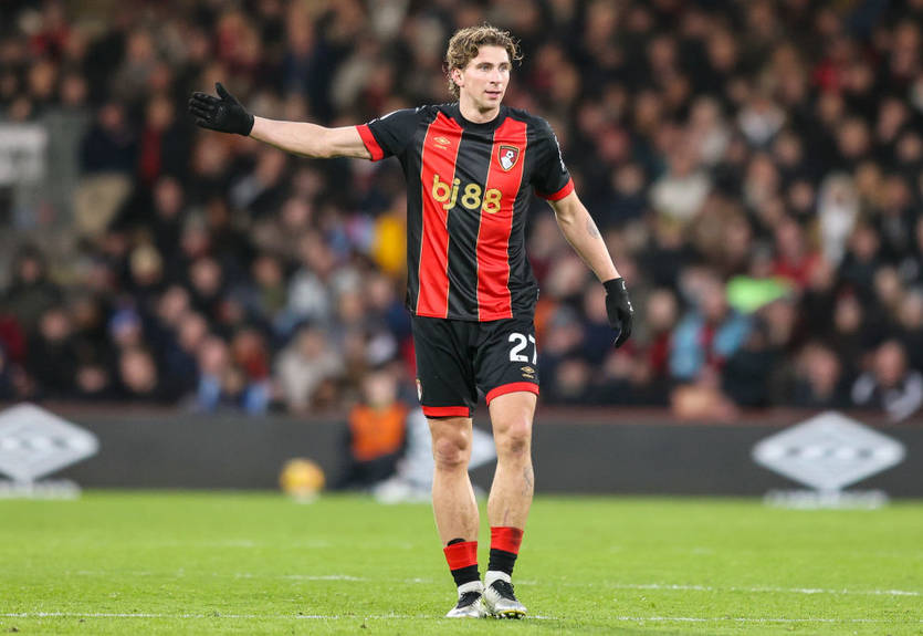 Забарный прокомментировал разгромную победу над сенсационным Ноттингем Форест Забарный прокомментировал разгромную победу над сенсационным Ноттингем Форест