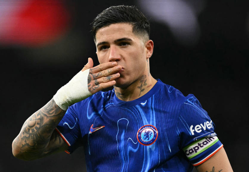 Вице-капитан Челси вернулся к бывшей жене после серии измен: они развелись осенью