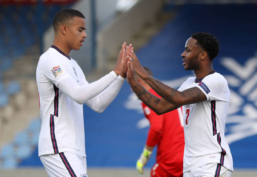 Скандальный экс-нападающий МЮ выбрал новую сборную: он играл за Англию Скандальный экс-нападающий МЮ выбрал новую сборную: он играл за Англию