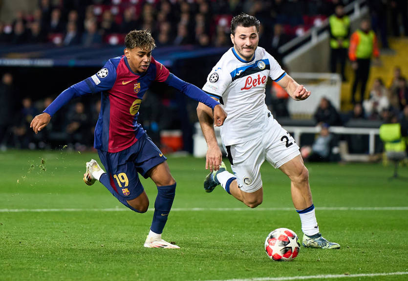 Ливерпуль выиграл этап Лиги несмотря на поражение ПСВ, Барселона сыграла вничью с Аталантой Ливерпуль выиграл этап Лиги несмотря на поражение ПСВ, Барселона сыграла вничью с Аталантой