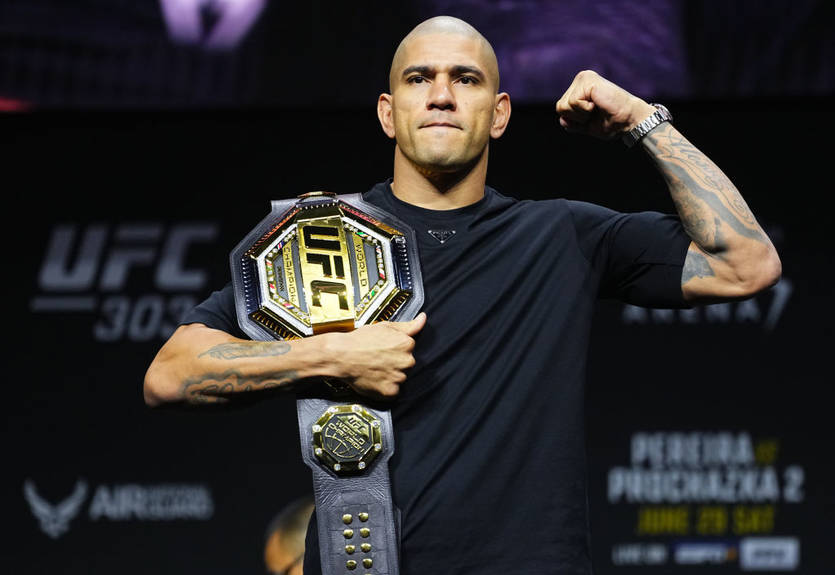 "Я чемпион, поэтому хочу драться с чемпионом": Усик получил претендента на бой из UFC