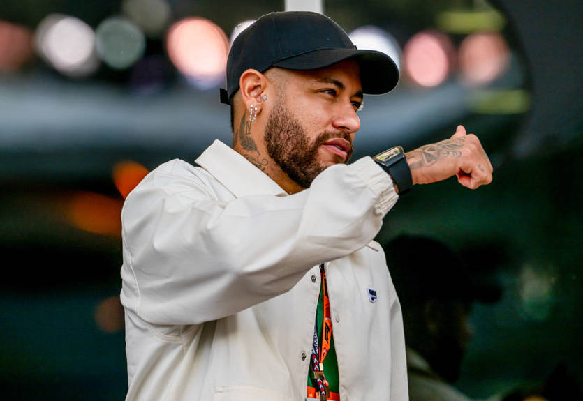 Неймар забрал культовый номер в Сантосе Неймар забрал культовый номер в Сантосе