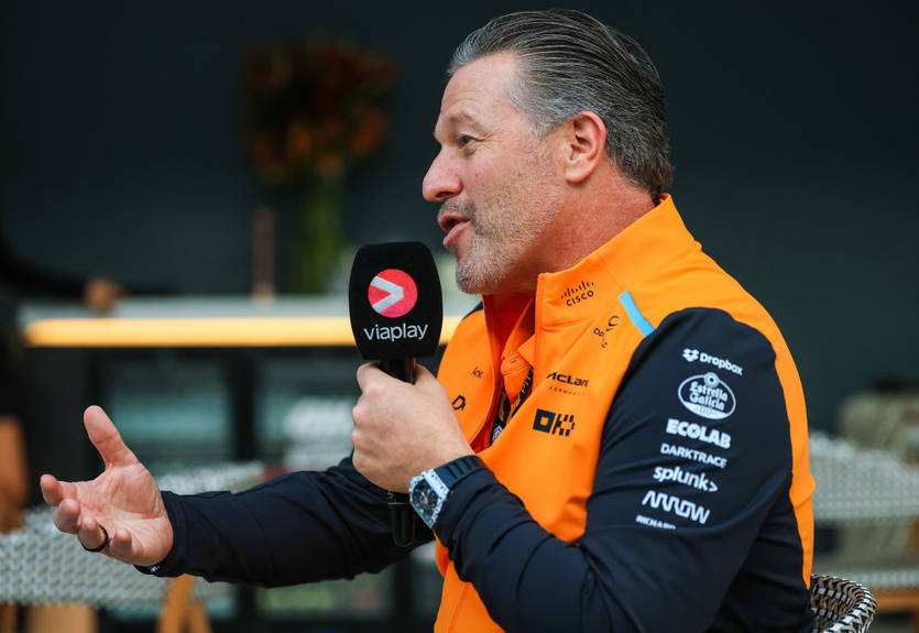 Гендиректор Макларен предложил реформу коллегии стюардов Формулы-1