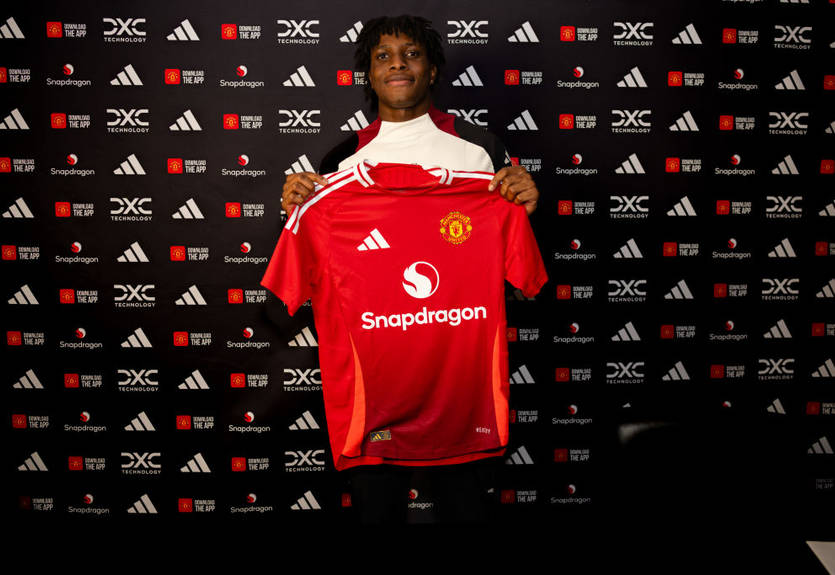 Манчестер Юнайтед закрыл переход защитника сборной Дании