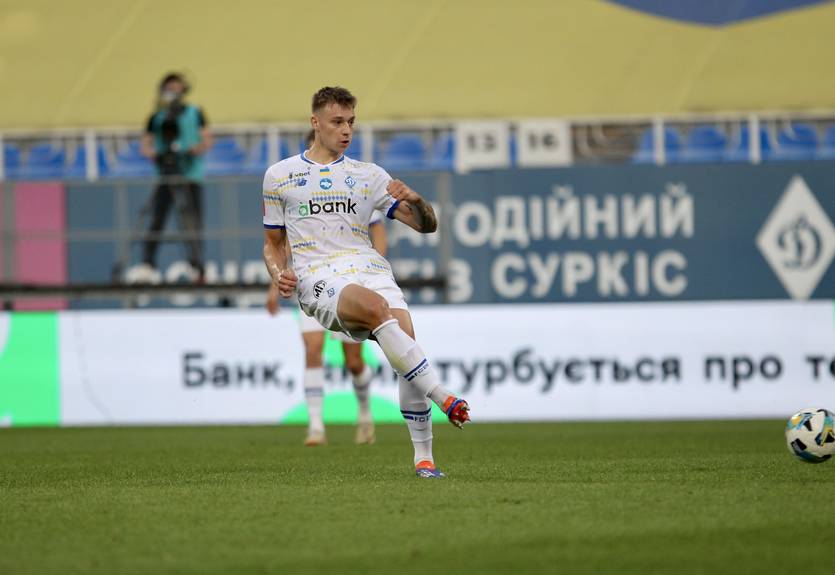 Названо топ-клуб Європи, який може підписати Бражка