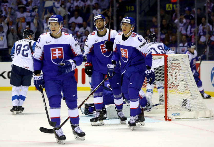 Защитник Словакии: Я в ярости от фанатов, нельзя себя вести как обезьяны