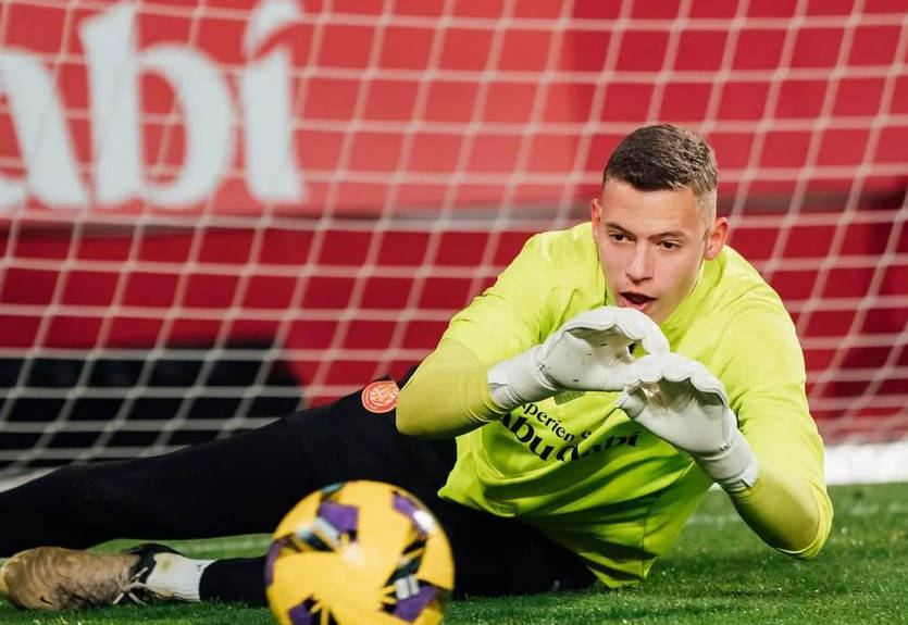 Тренер Жирони оцінив українського воротаря - його переведено до першої команди